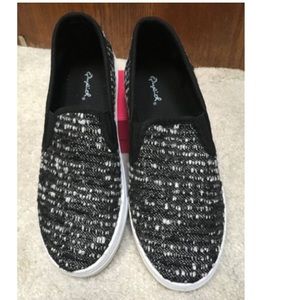 Qupid tweed slip-on flats size 7.5